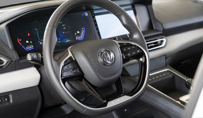 Dongfeng Aeolus E70